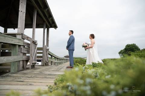 wedding photography
wedding dress
Guilford Yacht Club
wedding photographers in CT
wedding venue in CT
Vanessa Trettel Photography'