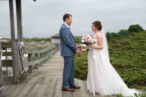 wedding photography
wedding dress
Guilford Yacht Club
wedding photographers in CT
wedding venue in CT
Vanessa Trettel Photography'