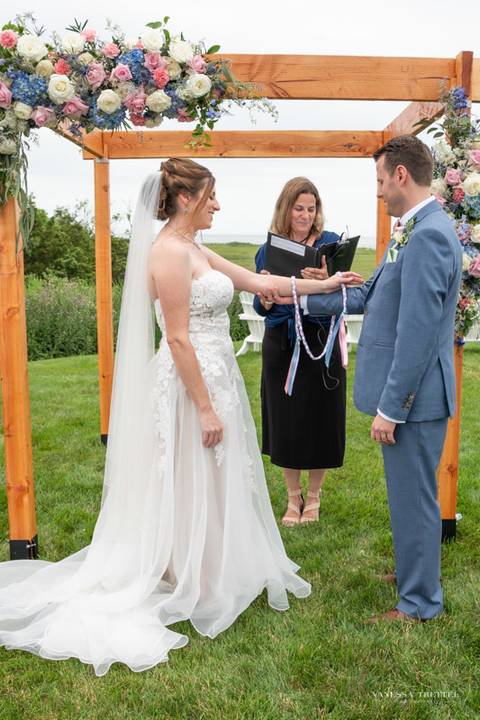 wedding photography
wedding dress
Guilford Yacht Club
wedding photographers in CT
wedding venue in CT
Vanessa Trettel Photography'