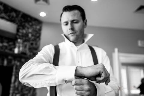 wedding photography
wedding dress
Guilford Yacht Club
wedding photographers in CT
wedding venue in CT
Vanessa Trettel Photography'