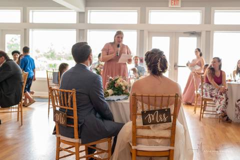 wedding photography
wedding dress
Guilford Yacht Club
wedding photographers in CT
wedding venue in CT
Vanessa Trettel Photography'