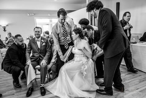 wedding photography
wedding dress
Guilford Yacht Club
wedding photographers in CT
wedding venue in CT
Vanessa Trettel Photography'