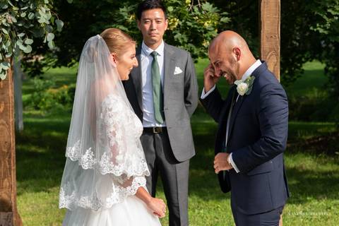 wedding photo
first look photography
best wedding photographer in CT
wedding dresses
wedding venues in CT
Vanessa Trettel Photography
Evergreen Bed and Breakfast, Southbury CT'