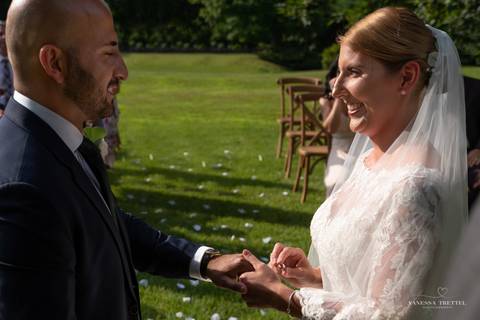 wedding photo
first look photography
best wedding photographer in CT
wedding dresses
wedding venues in CT
Vanessa Trettel Photography
Evergreen Bed and Breakfast, Southbury CT'