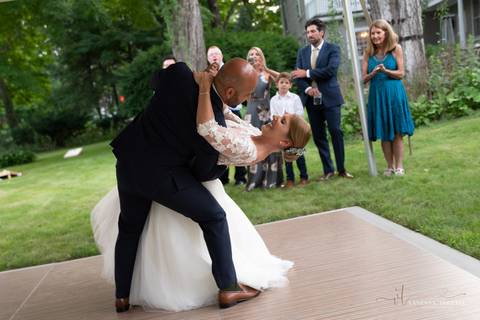 wedding photo
first look photography
best wedding photographer in CT
wedding dresses
wedding venues in CT
Vanessa Trettel Photography
Evergreen Bed and Breakfast, Southbury CT'