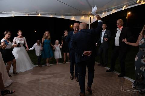 wedding photo
first look photography
best wedding photographer in CT
wedding dresses
wedding venues in CT
Vanessa Trettel Photography
Evergreen Bed and Breakfast, Southbury CT'