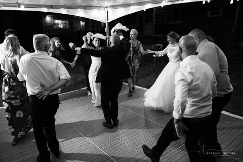 wedding photo
first look photography
best wedding photographer in CT
wedding dresses
wedding venues in CT
Vanessa Trettel Photography
Evergreen Bed and Breakfast, Southbury CT'