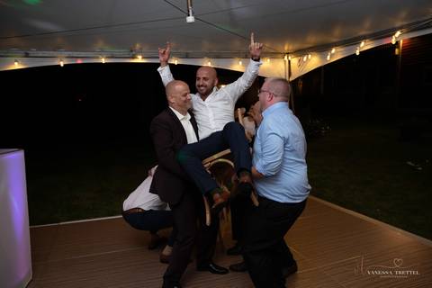 wedding photo
first look photography
best wedding photographer in CT
wedding dresses
wedding venues in CT
Vanessa Trettel Photography
Evergreen Bed and Breakfast, Southbury CT'