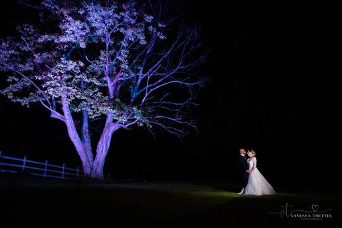 wedding photo
first look photography
best wedding photographer in CT
wedding dresses
wedding venues in CT
Vanessa Trettel Photography
Evergreen Bed and Breakfast, Southbury CT'