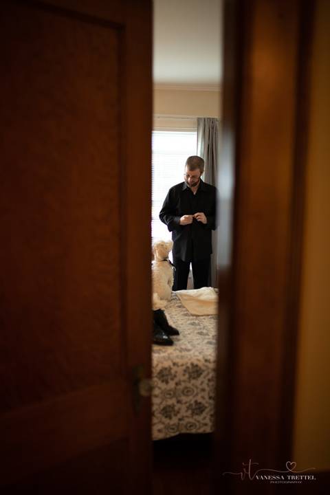 Photo bride get ready 
Wedding photographer in CT
Wedding photographer in NYC
bride before wedding
Vanessa Trettel Photography'