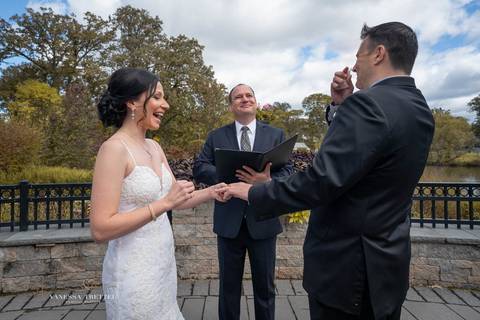 wedding photo
first look photography
best wedding photographer in CT
wedding dresses
wedding venues in CT
Vanessa Trettel Photography'