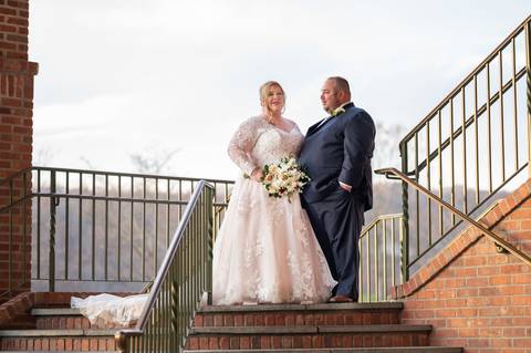 Wedding photographer
fat couple
Great River Golf Club
Milford golf CT
Vanessa Trettel Photography
'