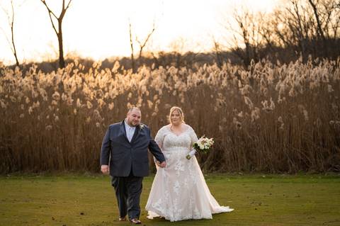 Wedding photographer
fat couple
Great River Golf Club
Milford golf CT
Vanessa Trettel Photography
'