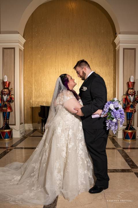 Aria Wedding Venue
wedding photo
first look photography
Aria Prospect CT
best wedding photographer in CT
wedding dresses
Aria wedding venues in CT
wedding in the night
wedding in the snow
Vanessa Trettel Photography
winter Wedding'