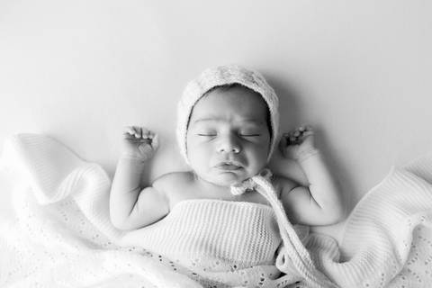 Sessão fotográfica recém-nascido'