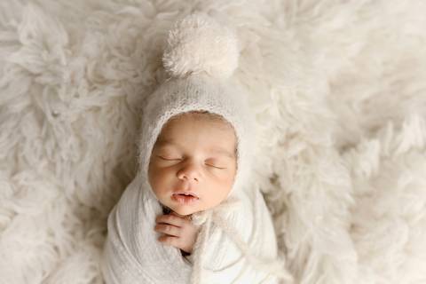 Sessão fotográfica recém-nascido'