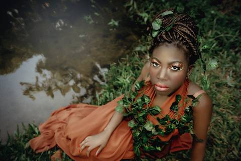 ensaio mulher preta na natureza rio de janeiro'