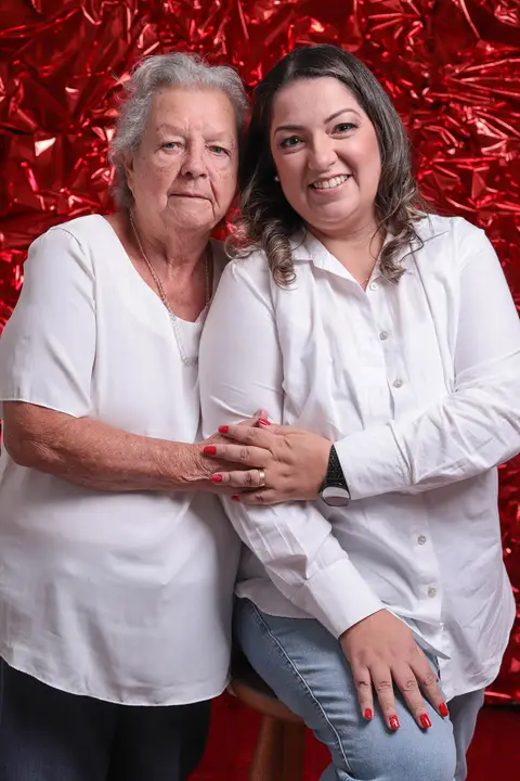 Fotografo em Suzano -SP Estúdio Rossinis especializado em Fotografia de Família, Fotos delicadas Dia das Mães'