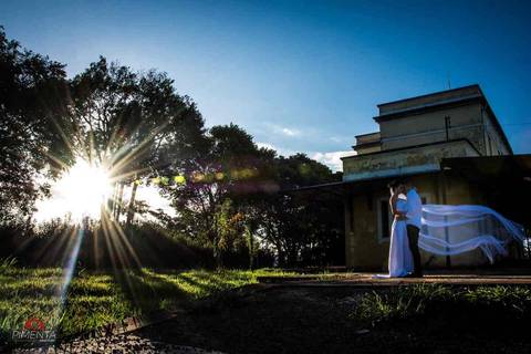 Ensaio Pré casamento trash the dress realizado na cidade de Piraju São Paulo, com o Casal Bella e Rafa , pimenta Image Fotografia de Casamento em Alta Floresta.'