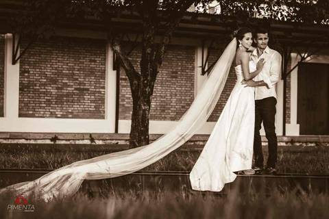 Ensaio Pré casamento trash the dress realizado na cidade de Piraju São Paulo, com o Casal Bella e Rafa , pimenta Image Fotografia de Casamento em Alta Floresta.'