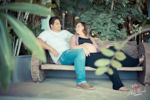 Ensaio de Gestante Criativo realizado na Cidade de Alta Floresta MT, com o Casal Joslaine e Cesar da Cidade de Paranaíta, fotografo de Gestante Pimenta Image Studio'