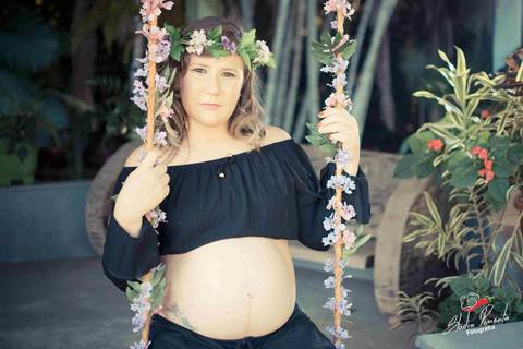 Ensaio de Gestante Criativo realizado na Cidade de Alta Floresta MT, com o Casal Joslaine e Cesar da Cidade de Paranaíta, fotografo de Gestante Pimenta Image Studio'