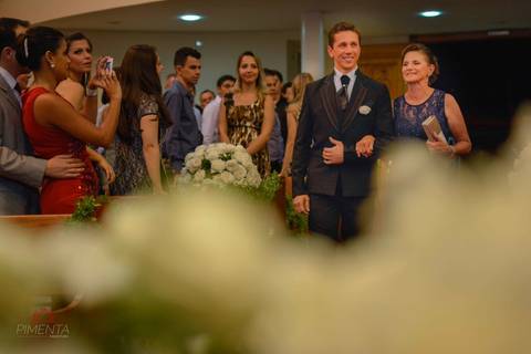 Casamento Daniela e Luis Fernando Fotografia de casamento Pimenta Image Studio realizado em Alta Floresta MT Paranaíta MT, decoração criativa de Casamento e Vestido de Noiva Lindo.'