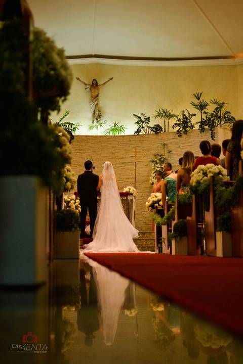 Casamento Daniela e Luis Fernando Fotografia de casamento Pimenta Image Studio realizado em Alta Floresta MT Paranaíta MT, decoração criativa de Casamento e Vestido de Noiva Lindo.'