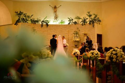 Casamento Daniela e Luis Fernando Fotografia de casamento Pimenta Image Studio realizado em Alta Floresta MT Paranaíta MT, decoração criativa de Casamento e Vestido de Noiva Lindo.'