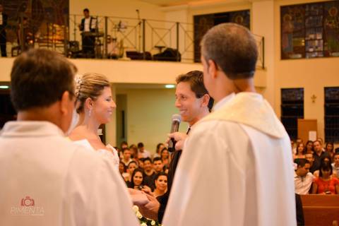 Casamento Daniela e Luis Fernando Fotografia de casamento Pimenta Image Studio realizado em Alta Floresta MT Paranaíta MT, decoração criativa de Casamento e Vestido de Noiva Lindo.'