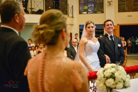 Casamento Daniela e Luis Fernando Fotografia de casamento Pimenta Image Studio realizado em Alta Floresta MT Paranaíta MT, decoração criativa de Casamento e Vestido de Noiva Lindo.'