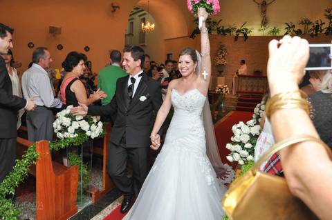 Casamento Daniela e Luis Fernando Fotografia de casamento Pimenta Image Studio realizado em Alta Floresta MT Paranaíta MT, decoração criativa de Casamento e Vestido de Noiva Lindo.'