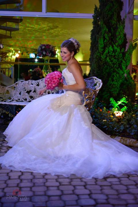 Casamento Daniela e Luis Fernando Fotografia de casamento Pimenta Image Studio realizado em Alta Floresta MT Paranaíta MT, decoração criativa de Casamento e Vestido de Noiva Lindo.'
