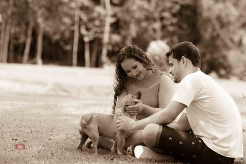Ensaio Pré Casamento com fotografias criativas realizado na cidade de Apiacás com o casal tainara e Elison Fotografia de Casamento Pimenta Image Studio Paranaíta , Alta Floresta'