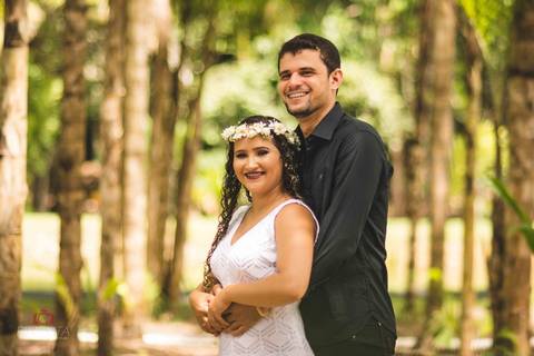 Ensaio Pré Casamento com fotografias criativas realizado na cidade de Apiacás com o casal tainara e Elison Fotografia de Casamento Pimenta Image Studio Paranaíta , Alta Floresta'