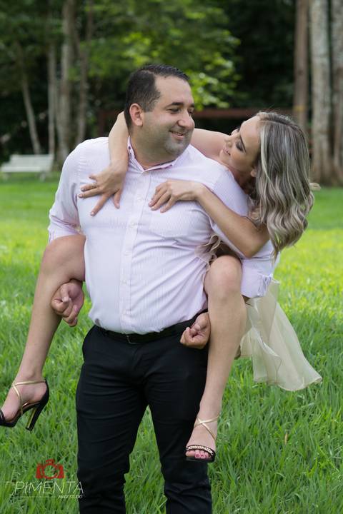 Ensaio de 15 anos realizado com a Linda Gabrielly fotos aéreas com dronne o ensaio foi realizado no hotel floresta amazônica em Alta Floresta - MT'