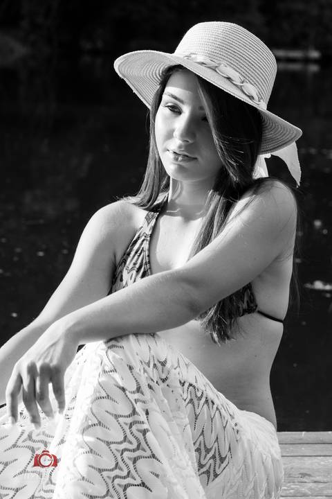 Ensaio de 15 anos com a linda Larissa da cidade de Nova Bandeirantes - MT, as fotos foram feitas no hotel Floresta Amazônica na cidade de Alta Floresta - MT, lindo ensaio fotografico e criativo ensaio fotográfico de 15 anos, pimenta Image studio '