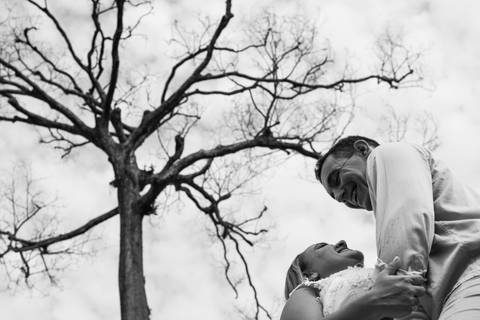 Ensaio Pré casamento trash the dress realizado no porto de areia em Paranaíta- MT, pimenta Image studio Fotografia de casamento, fotografia aérea com drone, filmagem com drone, ensaios e books fotográficos.'