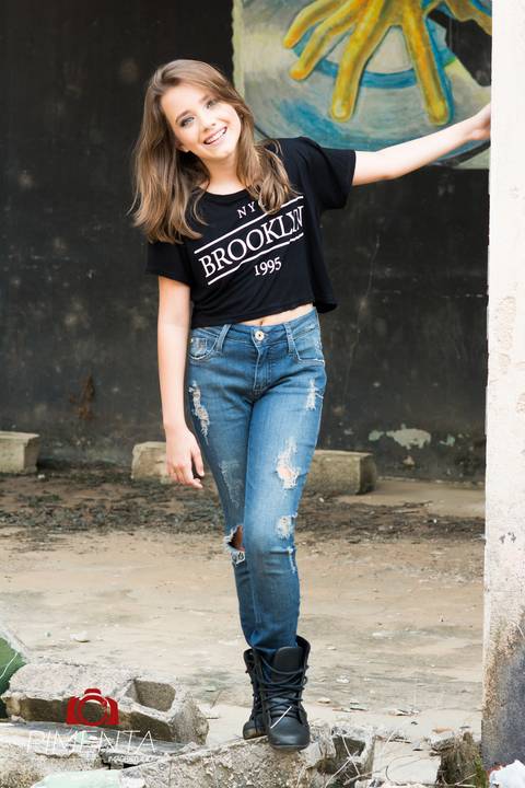 Ensaio session book fotográfico modelo mirin milena tavares realizado em Paranaíta - MT, ensaio realizado em um antiga locação externa, fotografia pimenta image studio fotografia de casamento , book e ensaios de gestante, trash the dress.'