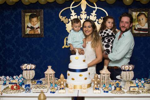 Pimenta Image studio fotgrafia de aniversário de 01 ano do Leonardo em Nova bandeirantes MT, fotográfia de crianças em Alta floresta, fotografia de familia em alta floresta. Pimenta fotografia de crinaças, smach the cake.'