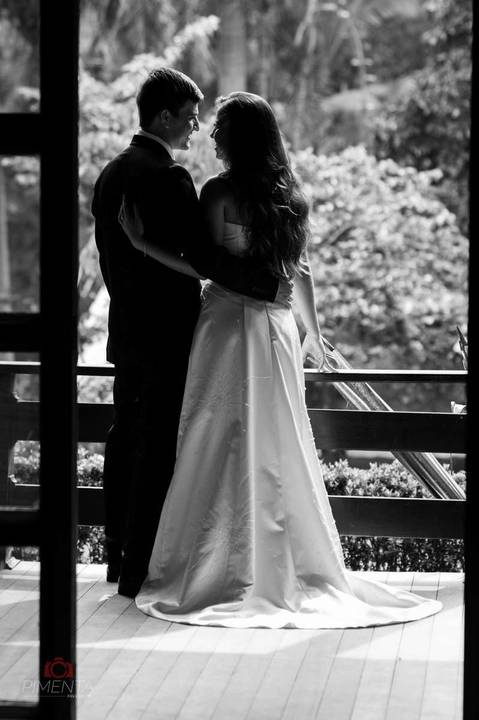 Ensaio pré casamento realizado na cidade de Paranaíta trash the dress, pimenta image studio fotografia de casamento em Alta floresta.'