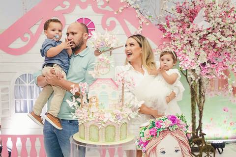 Festa Infantil Tema Bonecas na Barra da Tijuca'