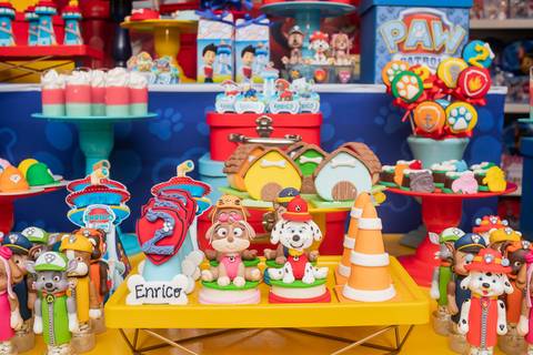 Doces de festa infantil personalizados - Tema Patrulha Canina -RJ'