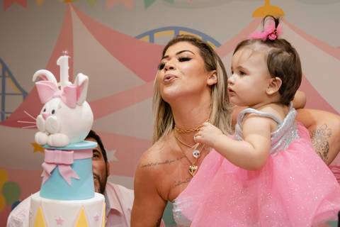  festa Infantil - Circo Rosa - Casa em Festa - RJ '