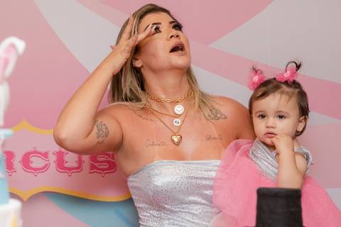  festa Infantil - Circo Rosa - Casa em Festa - RJ '