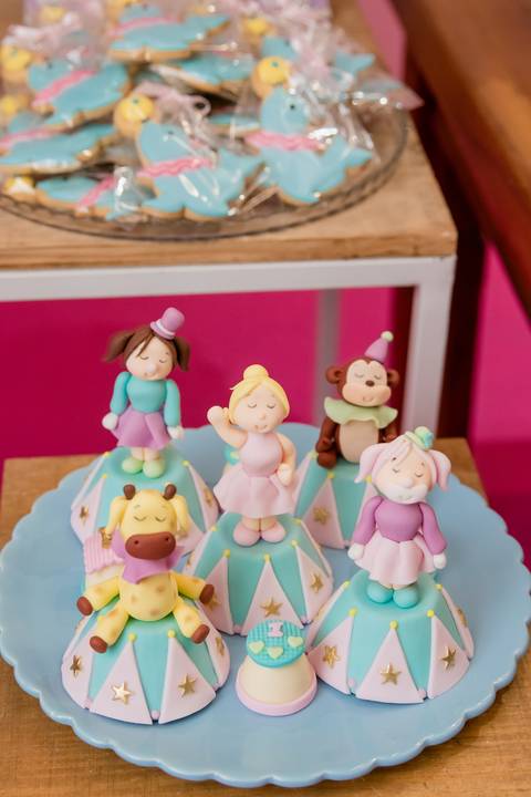 Doces personalizados de festa infantil Circo rosa - Casa em festa Rj '
