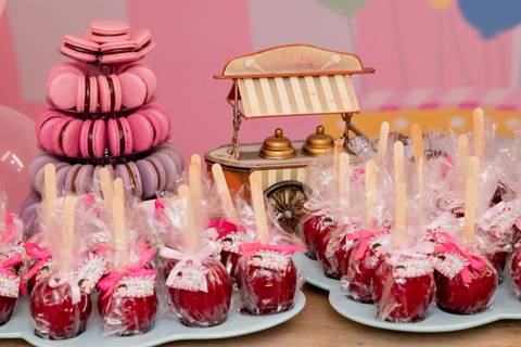 Doces personalizados de festa infantil Circo rosa - Casa em festa Rj '