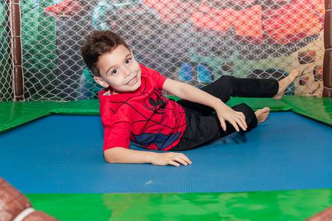 Festa infantil -Tema homem aranha -Rj'