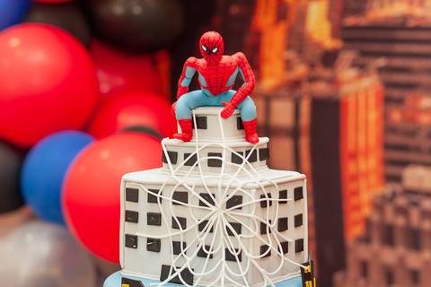 Bolo de Festa Infantil - Tema homem aranha -RJ'