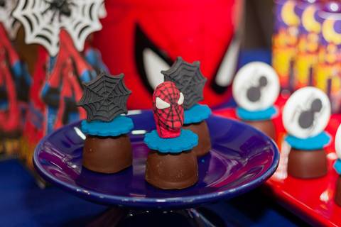Doces Personalizados de Festa Infantil - Tema Homem Aranha RJ'